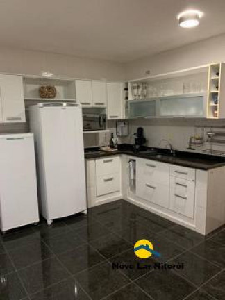 Imagem Casa com 4 Quartos à Venda, 220 m² em São Francisco - Niterói Imagem Casa com 4 Quartos à Venda, 220 m² em São Francisco - Niterói