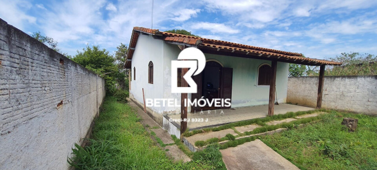 Imagem Casa com 2 Quartos à Venda, 138 m² em Centro - São Francisco De Itabapoana Imagem Casa com 2 Quartos à Venda, 138 m² em Centro - São Francisco De Itabapoana