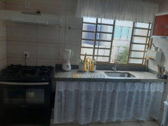 Imagem Sobrado com 4 Quartos à Venda, 250 m² em Santo Antônio - Goiânia Imagem Sobrado com 4 Quartos à Venda, 250 m² em Santo Antônio - Goiânia