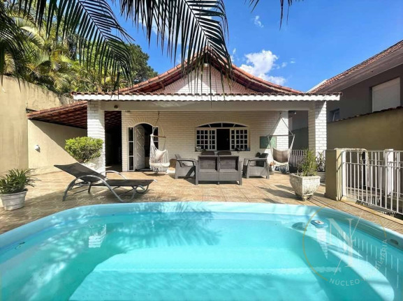 Casa com 3 Quartos à Venda, 131 m² em Vila Diva - Carapicuíba