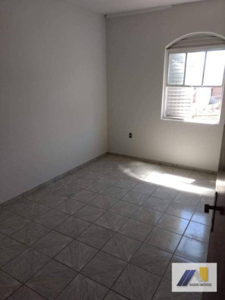 Imagem Casa com 3 Quartos à Venda, 180 m² em Jardim Califórnia - Pouso Alegre Imagem Casa com 3 Quartos à Venda, 180 m² em Jardim Califórnia - Pouso Alegre