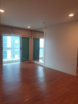 Imagem Apartamento com 3 Quartos à Venda, 253 m² em Alphaville Industrial - Barueri