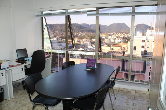 Imagem Sala Comercial à Venda, 58 m² em Centro - Santa Maria Imagem Sala Comercial à Venda, 58 m² em Centro - Santa Maria