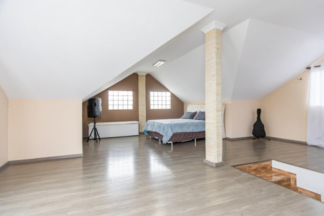 Imagem Sobrado com 3 Quartos à Venda, 240 m² em Jardim Lorenza /lamenha Grande - Almirante Tamandaré Imagem Sobrado com 3 Quartos à Venda, 240 m² em Jardim Lorenza /lamenha Grande - Almirante Tamandaré