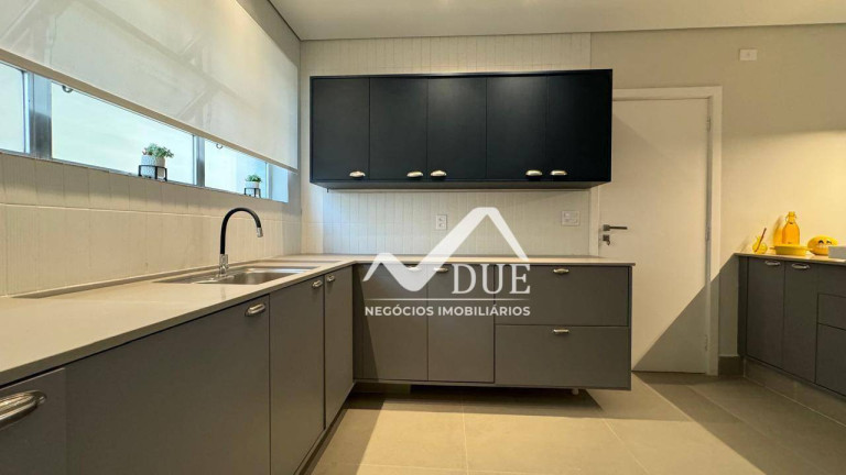 Imagem Apartamento com 4 Quartos à Venda, 158 m² em Gonzaga - Santos Imagem Apartamento com 4 Quartos à Venda, 158 m² em Gonzaga - Santos