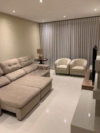 Imagem Casa com 4 Quartos à Venda, em Centro - Sarapui Imagem Casa com 4 Quartos à Venda, em Centro - Sarapui