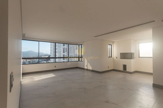 Imagem Apartamento com 3 Quartos à Venda, 130 m² em Centro - Balneário Camboriú