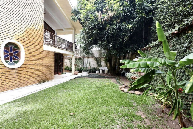 Imagem Casa com 3 Quartos à Venda, em Cristal - Porto Alegre Imagem Casa com 3 Quartos à Venda, em Cristal - Porto Alegre
