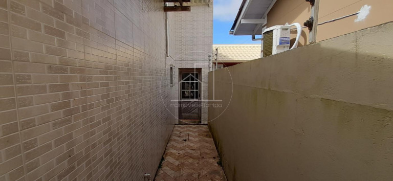 Imagem Casa com 3 Quartos à Venda, 200 m² em São João Do Rio Vermelho - Florianópolis Imagem Casa com 3 Quartos à Venda, 200 m² em São João Do Rio Vermelho - Florianópolis