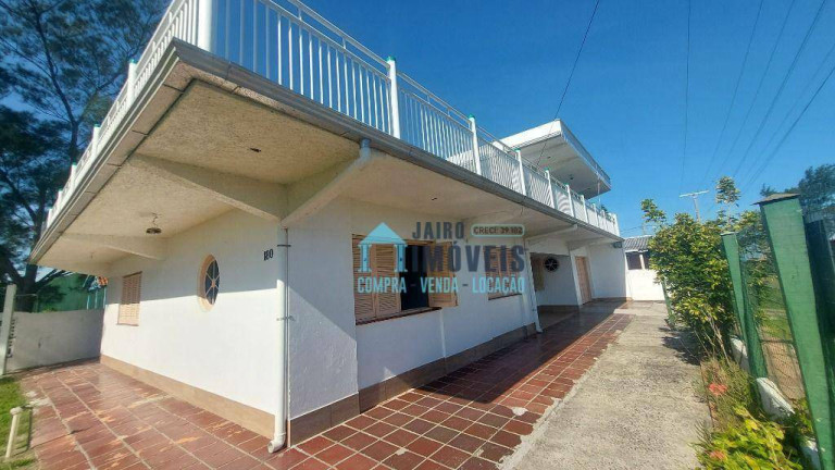Casa com 5 Quartos à Venda, 450 m² em Centro - Balneário Pinhal