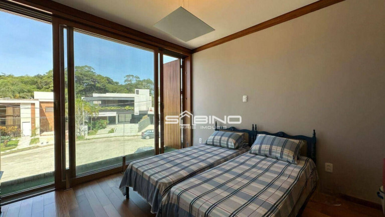 Imagem Casa com 3 Quartos à Venda, 238 m² em Riviera De São Lourenço - Bertioga Imagem Casa com 3 Quartos à Venda, 238 m² em Riviera De São Lourenço - Bertioga