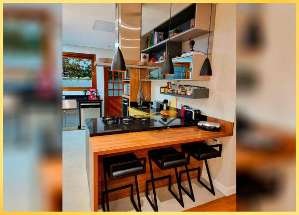 Imagem Casa com 3 Quartos à Venda, 320 m² em Alphaville - Santana De Parnaíba Imagem Casa com 3 Quartos à Venda, 320 m² em Alphaville - Santana De Parnaíba