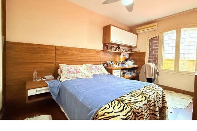 Imagem Apartamento com 3 Quartos à Venda, 103 m² em Higienópolis - Porto Alegre Imagem Apartamento com 3 Quartos à Venda, 103 m² em Higienópolis - Porto Alegre