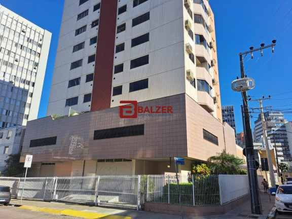 Imagem Apartamento com 1 Quarto à Venda, 137 m² em Centro - Florianópolis Imagem Apartamento com 1 Quarto à Venda, 137 m² em Centro - Florianópolis