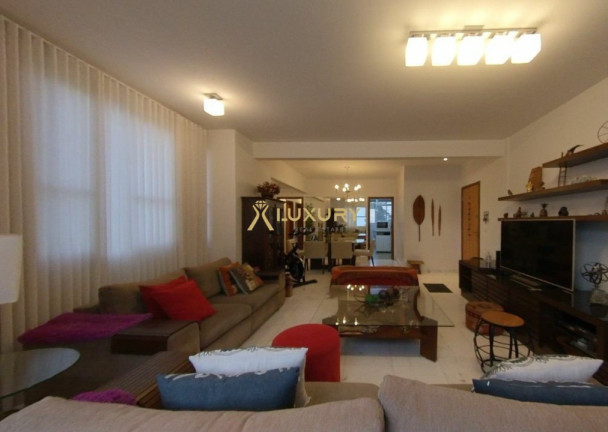 Imagem Imóvel com 4 Quartos à Venda, 118 m² em Serra - Belo Horizonte Imagem Imóvel com 4 Quartos à Venda, 118 m² em Serra - Belo Horizonte