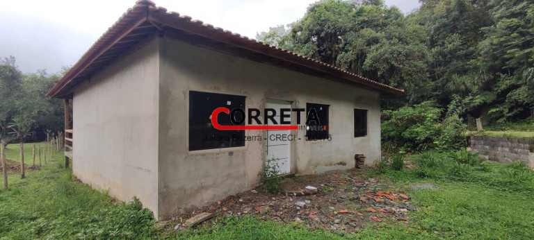 Imagem Casa com 3 Quartos à Venda, 1.015 m² em Ibiúna Imagem Casa com 3 Quartos à Venda, 1.015 m² em Ibiúna