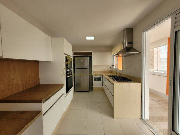 Imagem Apartamento com 3 Quartos para Alugar, 196 m² em Melville Empresarial I E Ii - Barueri