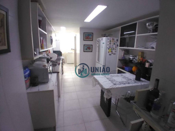 Imagem Cobertura com 4 Quartos à Venda, 290 m² em Icaraí - Niterói