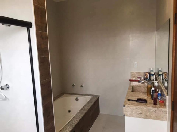 Imagem Casa com 3 Quartos à Venda, 280 m² em Centro - Tremembé Imagem Casa com 3 Quartos à Venda, 280 m² em Centro - Tremembé