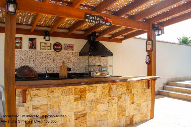 Imagem Casa com 3 Quartos à Venda, 350 m² em Indaiá - Caraguatatuba Imagem Casa com 3 Quartos à Venda, 350 m² em Indaiá - Caraguatatuba