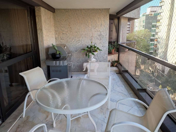 Apartamento com 4 Quartos à Venda, 390 m² em Lourdes - Belo Horizonte