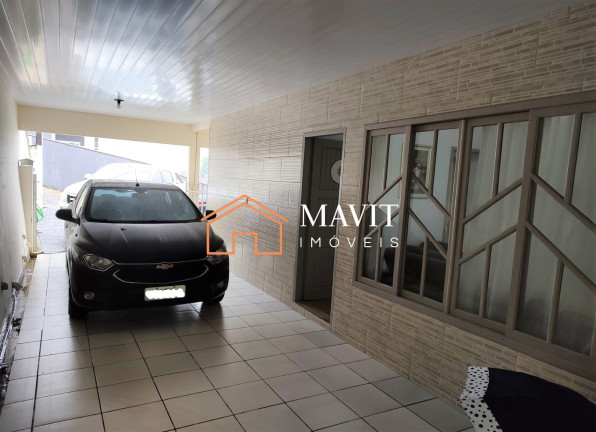Imagem Casa com 3 Quartos à Venda, 211 m² em Iririú - Joinville Imagem Casa com 3 Quartos à Venda, 211 m² em Iririú - Joinville