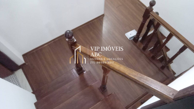 Imagem Sobrado com 3 Quartos à Venda, 201 m² em Vila Humaitá - Santo André