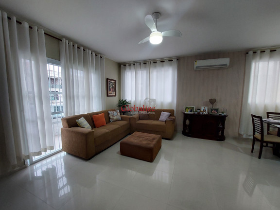 Imagem Casa com 6 Quartos à Venda, 212 m² em Aparecida - Santos Imagem Casa com 6 Quartos à Venda, 212 m² em Aparecida - Santos