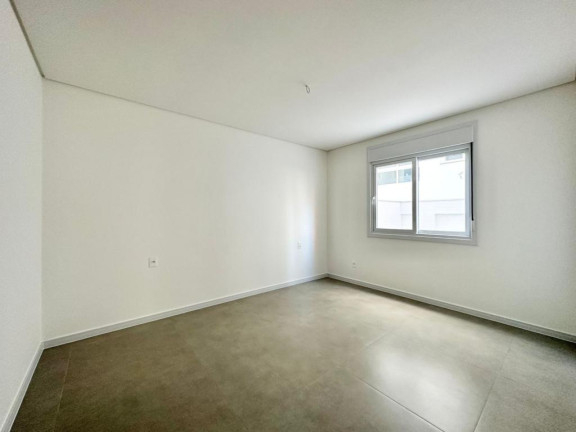 Imagem Casa com 4 Quartos à Venda, 246 m² em Navegantes - Capao Da Canoa Imagem Casa com 4 Quartos à Venda, 246 m² em Navegantes - Capao Da Canoa