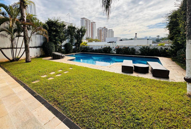 Imagem Casa com 4 Quartos para Alugar, 640 m² em Alphaville Centro Industrial E Empresarial/alphaville. - Barueri
