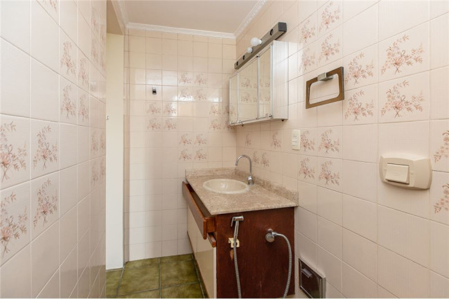 Imóvel com 1 Quarto à Venda,  em Campo Belo - São Paulo