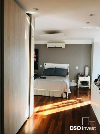 Imagem Apartamento com 3 Quartos à Venda,  em Moema - São Paulo