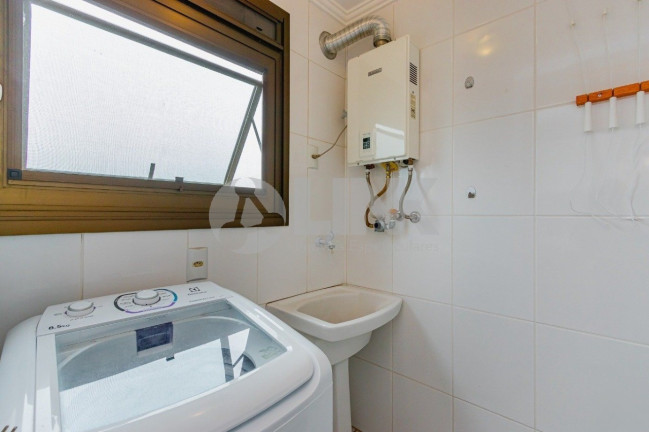 Imagem Apartamento com 2 Quartos à Venda, 77 m² em Petrópolis - Porto Alegre Imagem Apartamento com 2 Quartos à Venda, 77 m² em Petrópolis - Porto Alegre