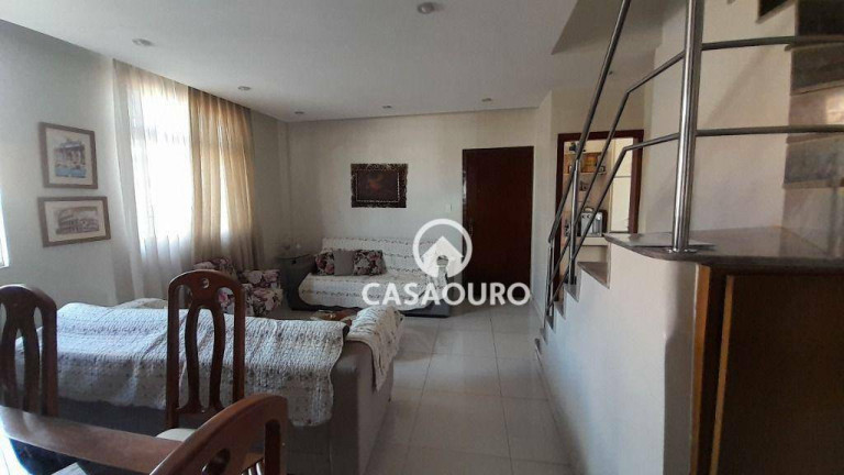 Imagem Cobertura com 5 Quartos à Venda, 200 m² em Santa Tereza - Belo Horizonte Imagem Cobertura com 5 Quartos à Venda, 200 m² em Santa Tereza - Belo Horizonte