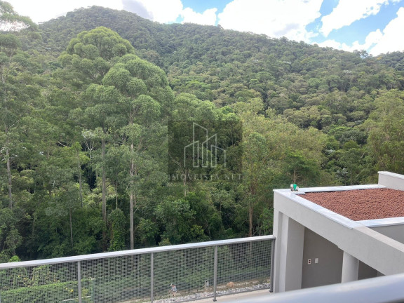 Imagem Casa com 3 Quartos à Venda, 200 m² em Tamboré - Santana De Parnaíba Imagem Casa com 3 Quartos à Venda, 200 m² em Tamboré - Santana De Parnaíba