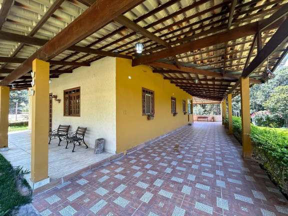 Imagem Casa com 5 Quartos à Venda, 2.500 m² em Vila Ipê Amarelo - Contagem Imagem Casa com 5 Quartos à Venda, 2.500 m² em Vila Ipê Amarelo - Contagem