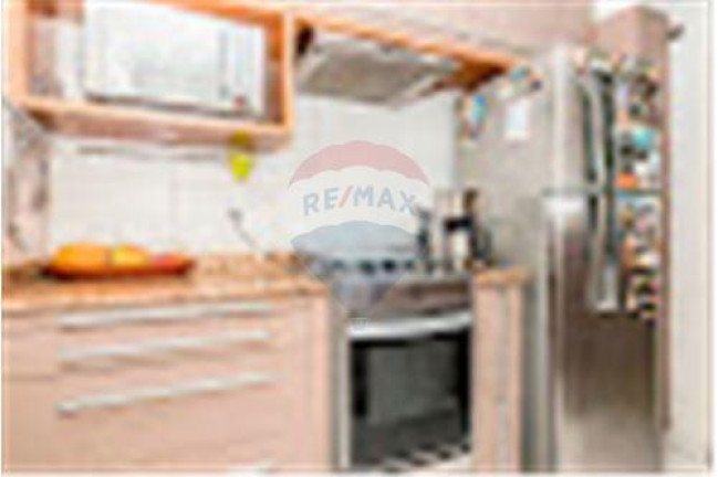Imagem Casa com 3 Quartos à Venda, em Chácara Das Pedras - Porto Alegre Imagem Casa com 3 Quartos à Venda, em Chácara Das Pedras - Porto Alegre