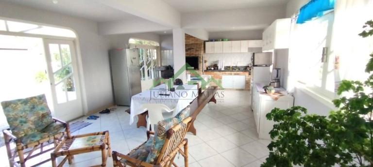 Imagem Casa com 3 Quartos à Venda, 145 m² em Pinheiros - Balneário Barra Do Sul