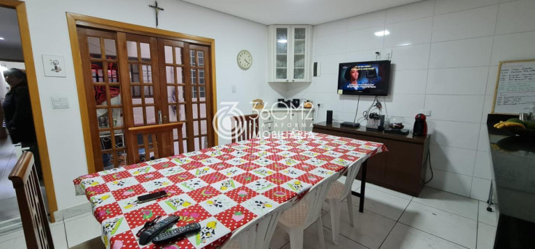 Imagem Casa com 5 Quartos à Venda, 380 m² em Campestre - Santo André Imagem Casa com 5 Quartos à Venda, 380 m² em Campestre - Santo André