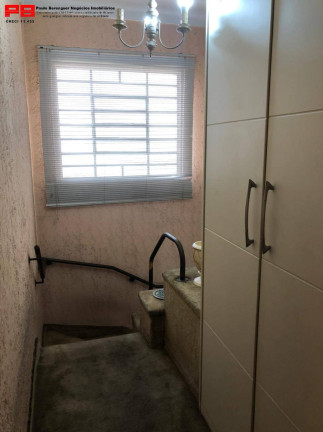 Imagem Casa com 4 Quartos à Venda, 156 m² em Moema - São Paulo Imagem Casa com 4 Quartos à Venda, 156 m² em Moema - São Paulo