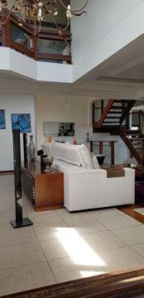 Imagem Casa com 5 Quartos à Venda, 1 m² em Camboinhas - Niterói Imagem Casa com 5 Quartos à Venda, 1 m² em Camboinhas - Niterói