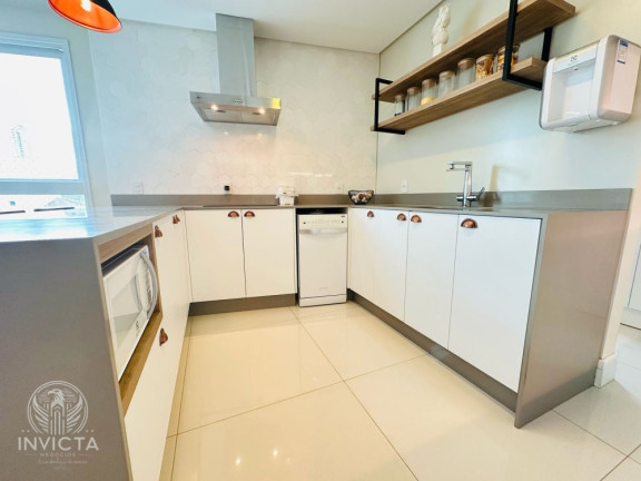Imagem Apartamento com 3 Quartos à Venda, 126 m² em Centro - Balneário Camboriú Imagem Apartamento com 3 Quartos à Venda, 126 m² em Centro - Balneário Camboriú