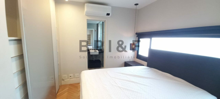 Imagem Apartamento com 1 Quarto para Alugar, 62 m² em Vila Olímpia - São Paulo Imagem Apartamento com 1 Quarto para Alugar, 62 m² em Vila Olímpia - São Paulo