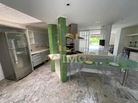 Imagem Casa com 4 Quartos à Venda, 305 m² em Jaguaribe - Salvador Imagem Casa com 4 Quartos à Venda, 305 m² em Jaguaribe - Salvador