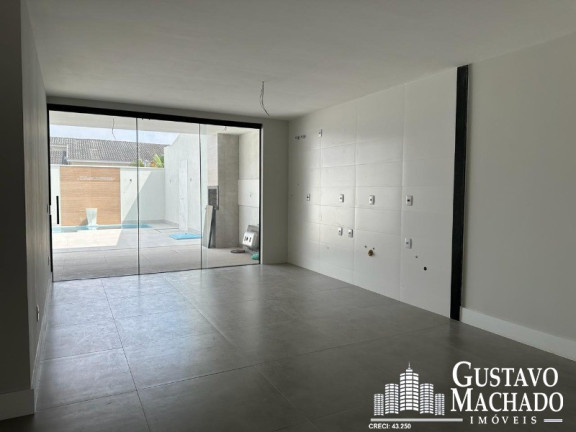 Imagem Casa com 3 Quartos à Venda, 210 m² em Jardim Belvedere - Volta Redonda Imagem Casa com 3 Quartos à Venda, 210 m² em Jardim Belvedere - Volta Redonda