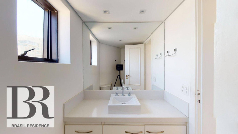 Imagem Apartamento com 3 Quartos à Venda, 148 m² em Moema - São Paulo Imagem Apartamento com 3 Quartos à Venda, 148 m² em Moema - São Paulo