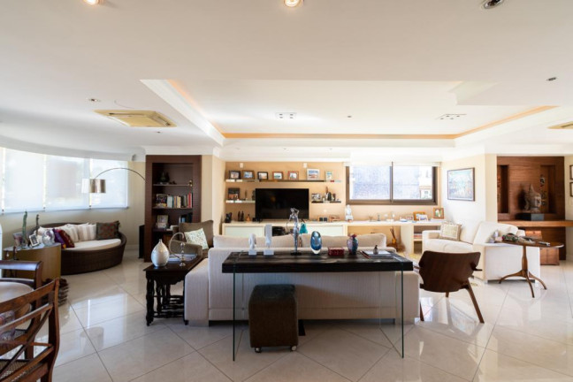 Imagem Cobertura com 3 Quartos à Venda, 278 m² em Auxiliadora - Porto Alegre Imagem Cobertura com 3 Quartos à Venda, 278 m² em Auxiliadora - Porto Alegre