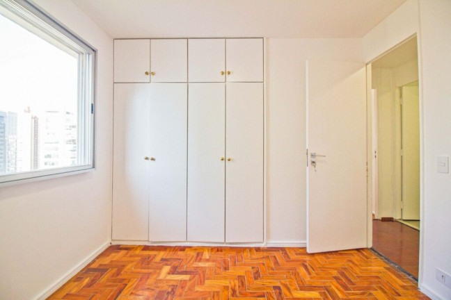 Imagem Imóvel com 3 Quartos à Venda, 90 m² em Moema - São Paulo Imagem Imóvel com 3 Quartos à Venda, 90 m² em Moema - São Paulo