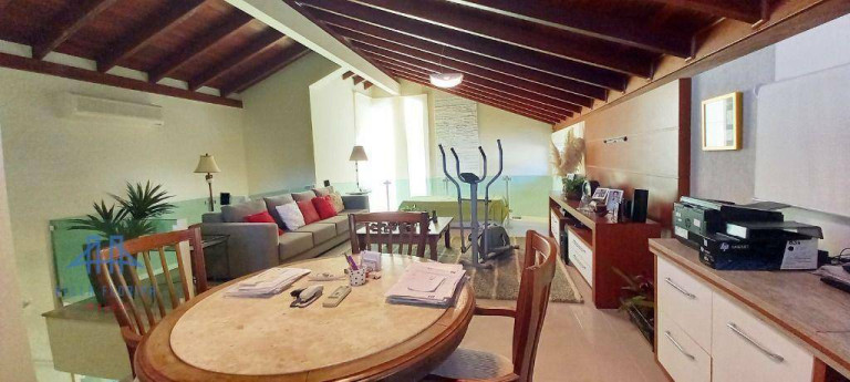 Imagem Casa com 4 Quartos à Venda, 340 m² em Córrego Grande - Florianópolis