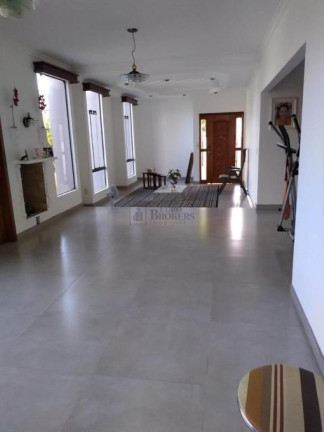 Imagem Casa com 5 Quartos à Venda, 376 m² em Centro - Camboriú